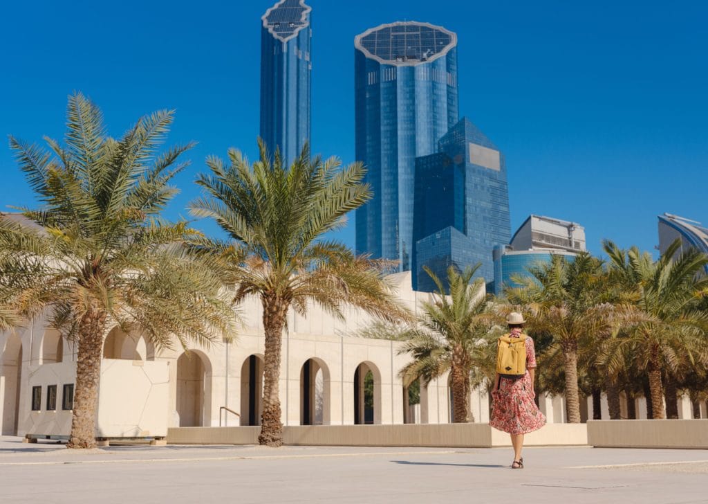how can get golden visa in uae